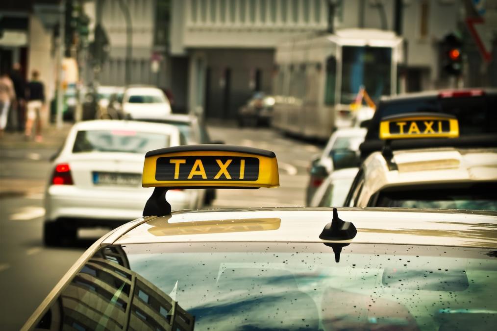 61 Sätze, die man einem Taxifahrer niemals sagen sollte